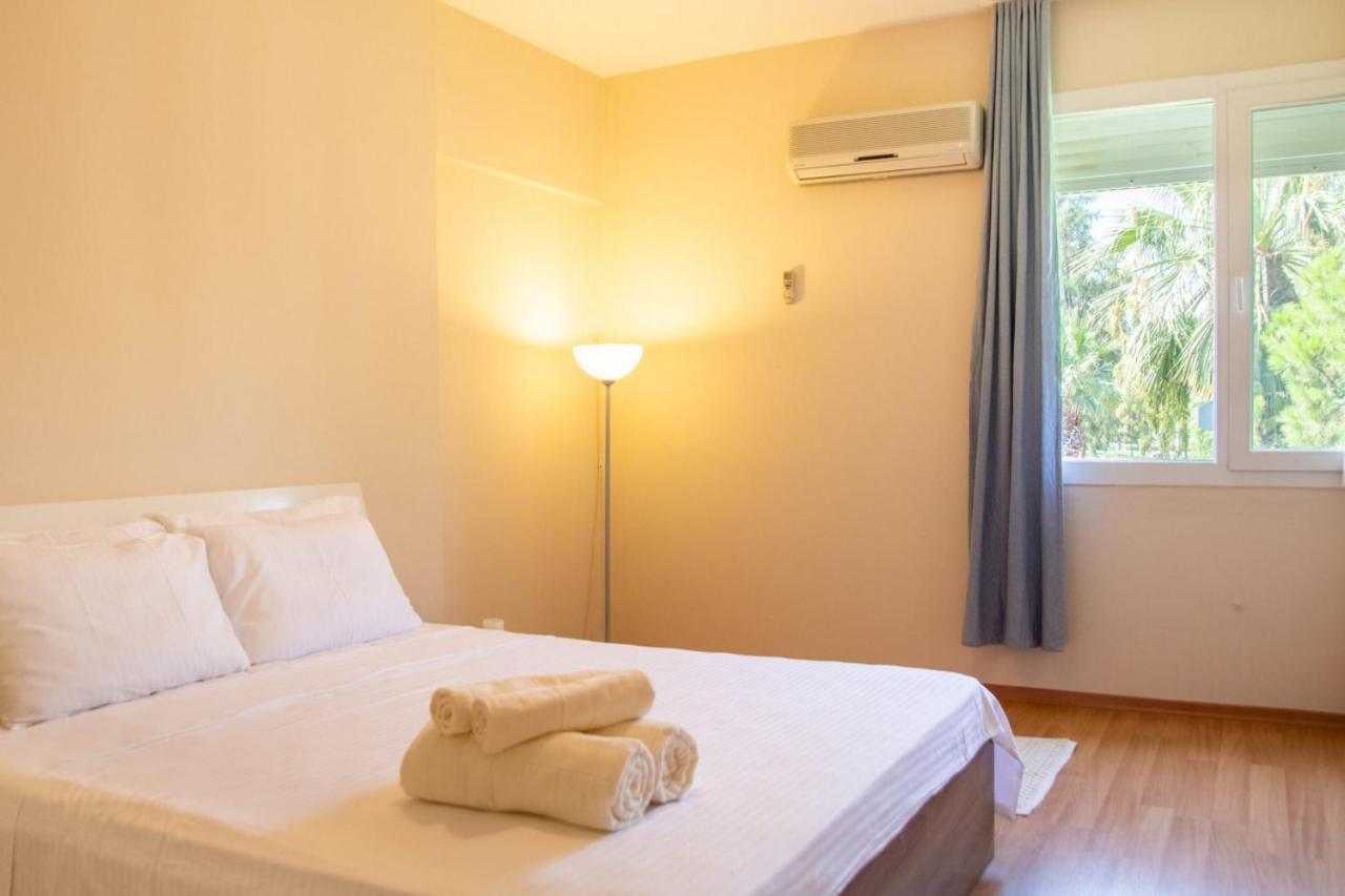 Lovely Flat Near Public Transportation In Esmirna Exterior foto