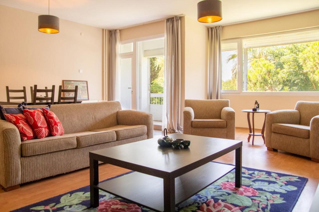 Lovely Flat Near Public Transportation In Esmirna Exterior foto