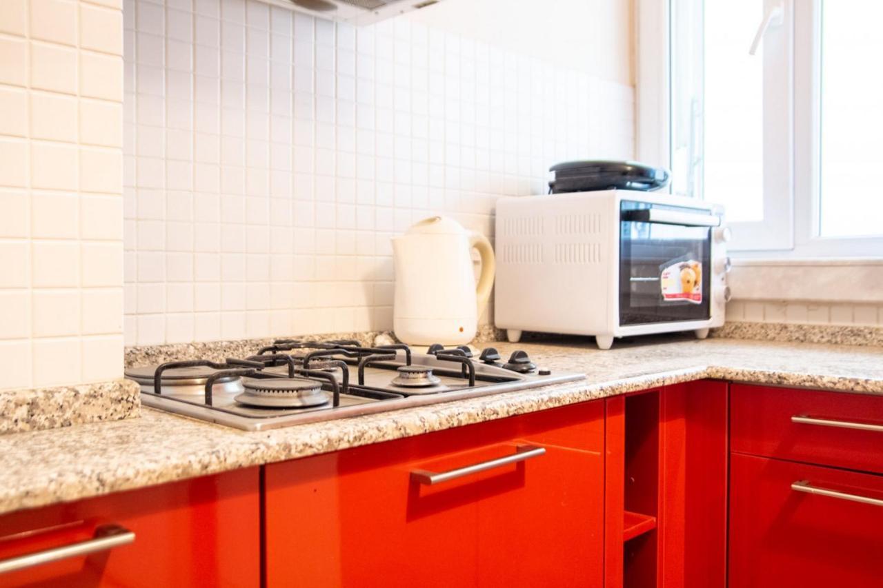Lovely Flat Near Public Transportation In Esmirna Exterior foto